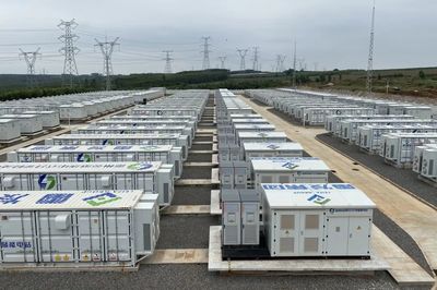 綠色崛起 繪就海油發(fā)展低碳畫卷下的新能源發(fā)電及儲能系統(tǒng)與設(shè)備